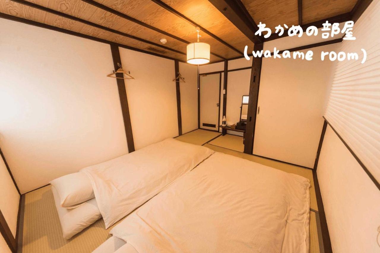 Book & Guesthouse Hitotomaru 丰冈市 外观 照片